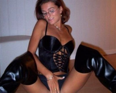domina Sonia