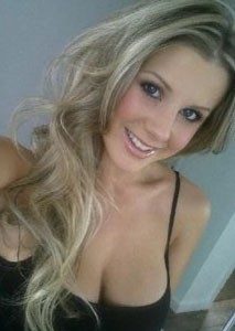 Belle ange du démon de 22 ans sadique..