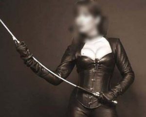 Rendez-vous coquin avec une dominatrice expérimentée
