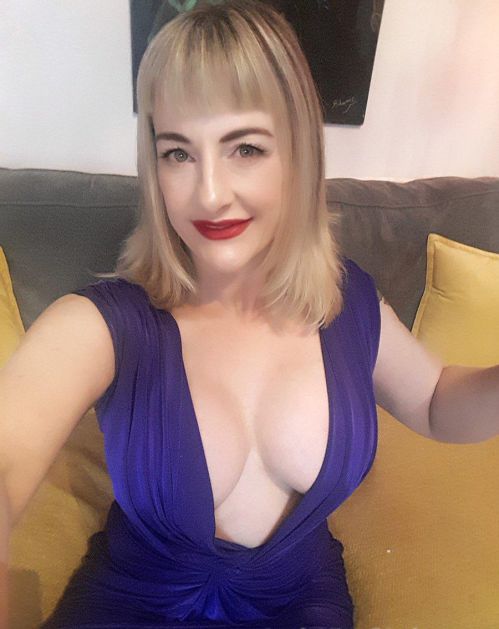 Annonce de Ladynina103, dominatrice sévère à Metz